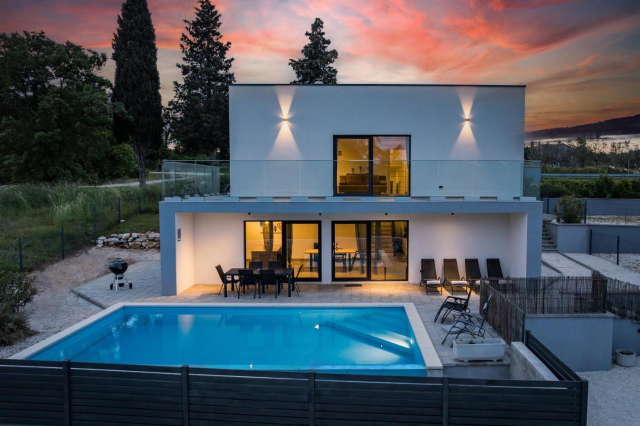 Villa Kalu 2 Filipana Exterior photo