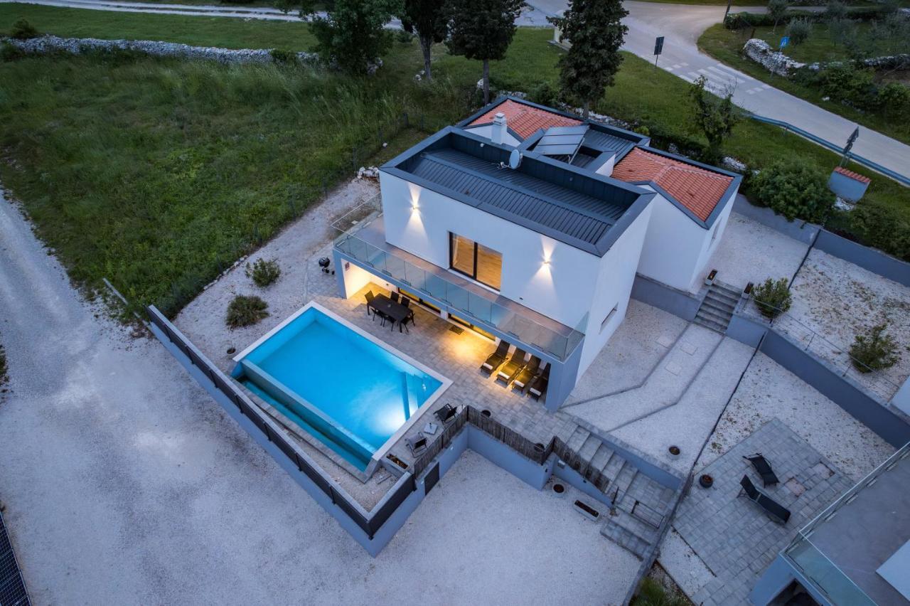 Villa Kalu 2 Filipana Exterior photo